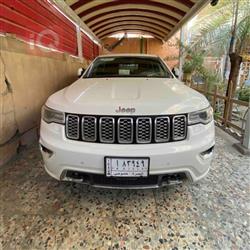 جیپ گراند شیرۆکی